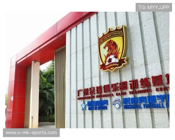 足球联赛在青训扶持中设立示范俱乐部并推广可复制培养模式,创办足球青训营条件