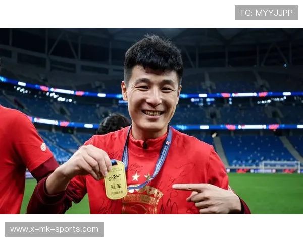 球员在比赛后接受荣誉奖项表彰
